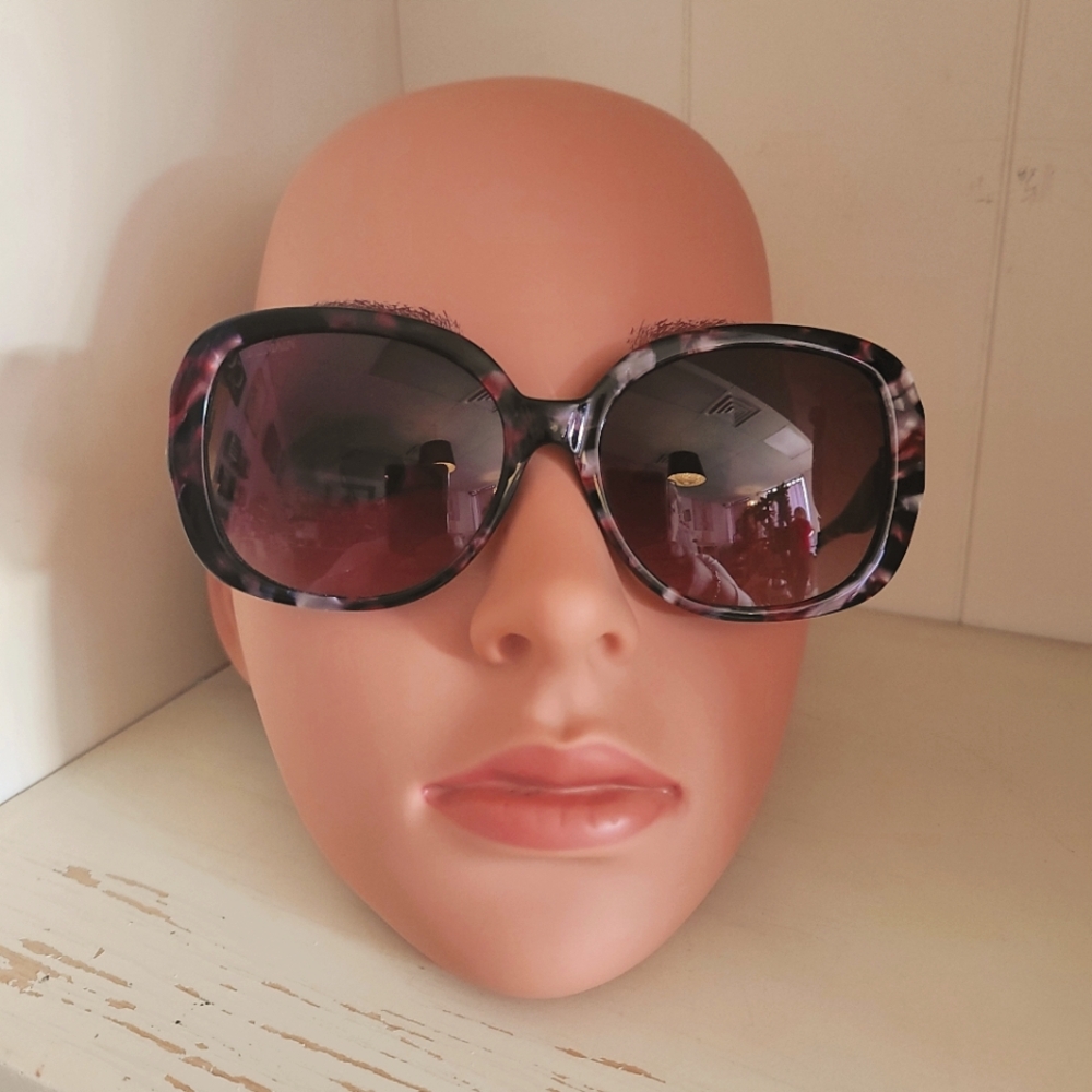 Authentic Balmain Sunglasses - image 8